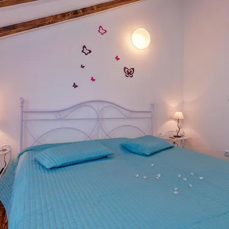In Gromin Dolac With Sauna Prázdninový dům